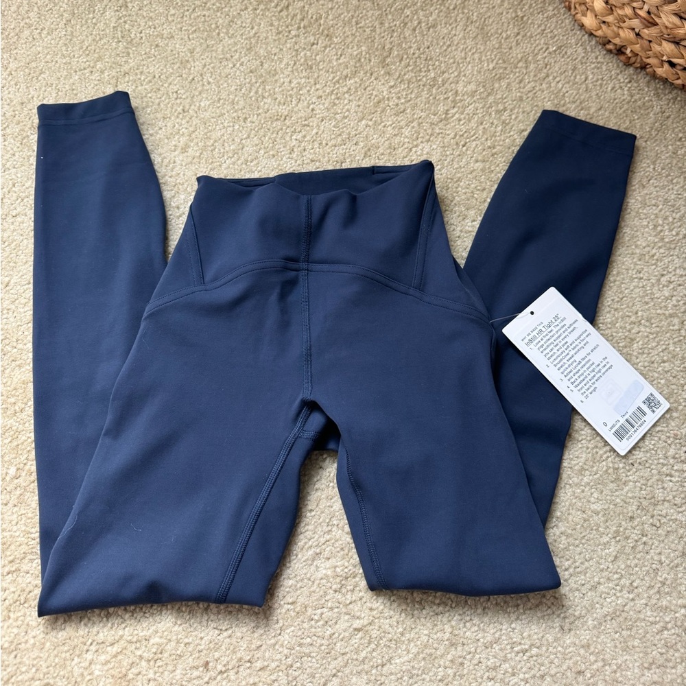 Lululemon Instill 25” Leggings 💙